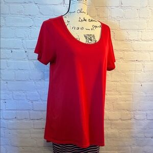 LuLaRoe Vibrant Red Short Sleeve Tee
